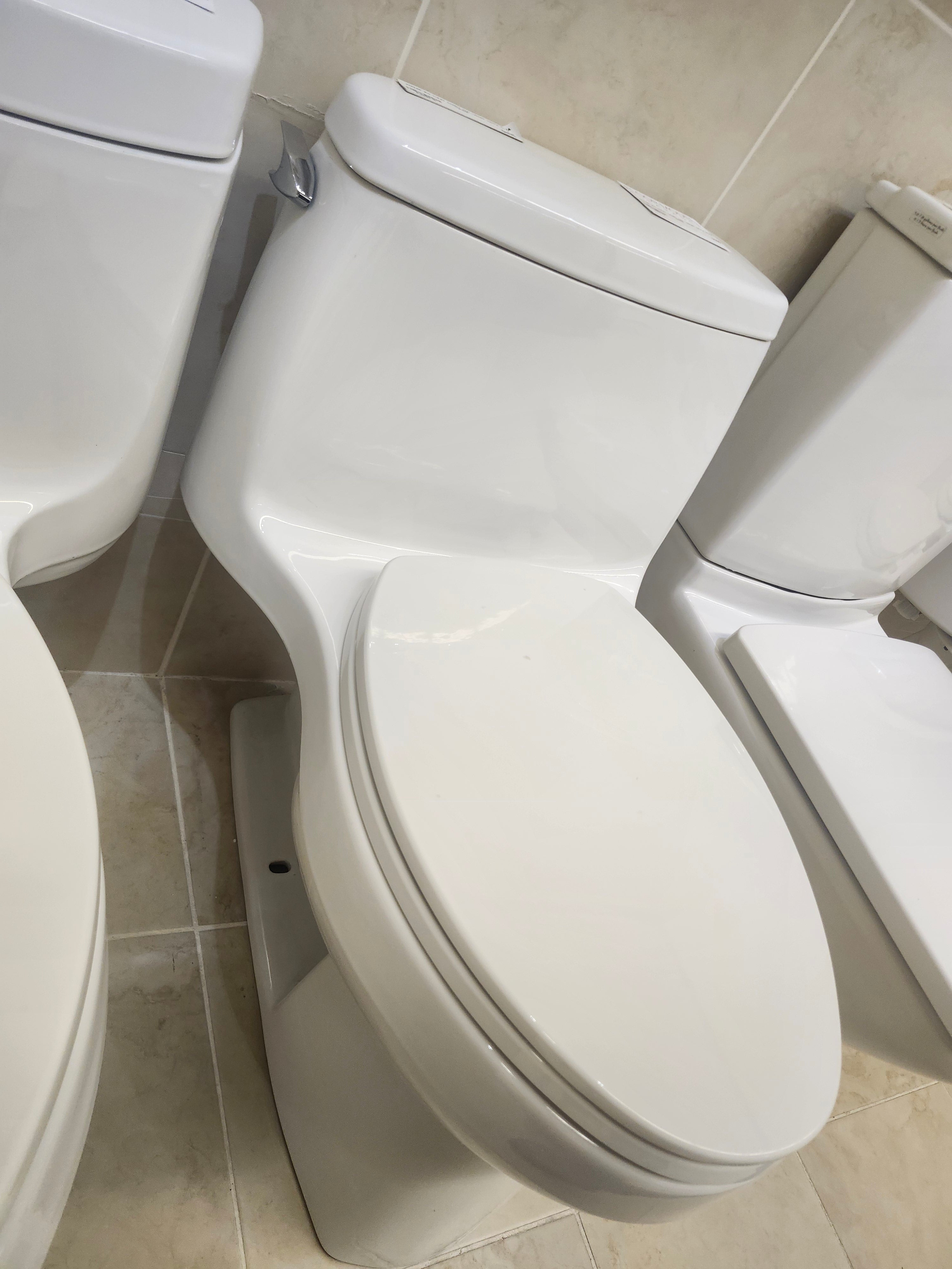 Kohler 1pc Santa Rosa Comfort Height Toilet (as is)