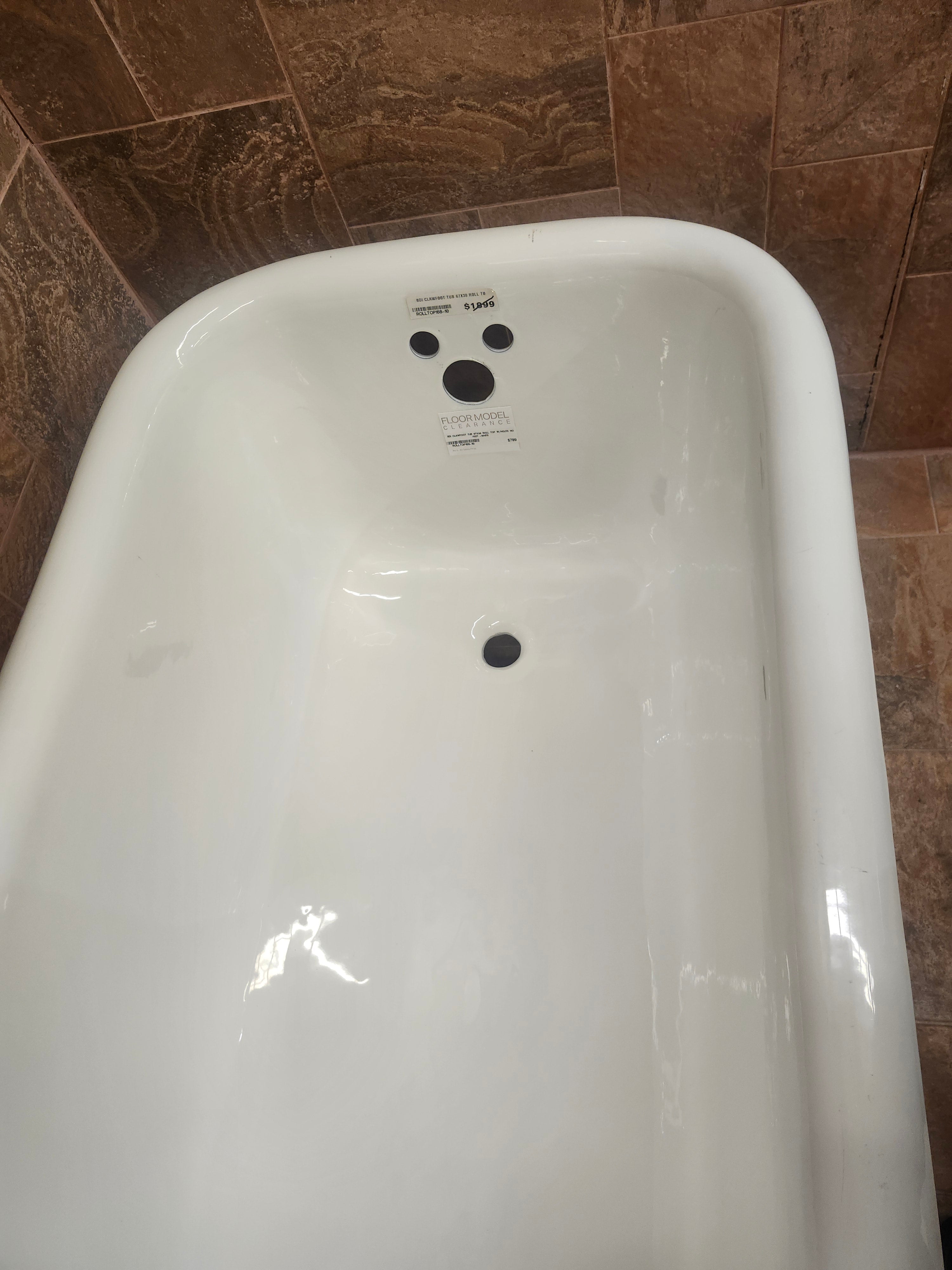 Clawfoot 67x30 Roll Top Freestanding Bathtub (No Feet) (as is)