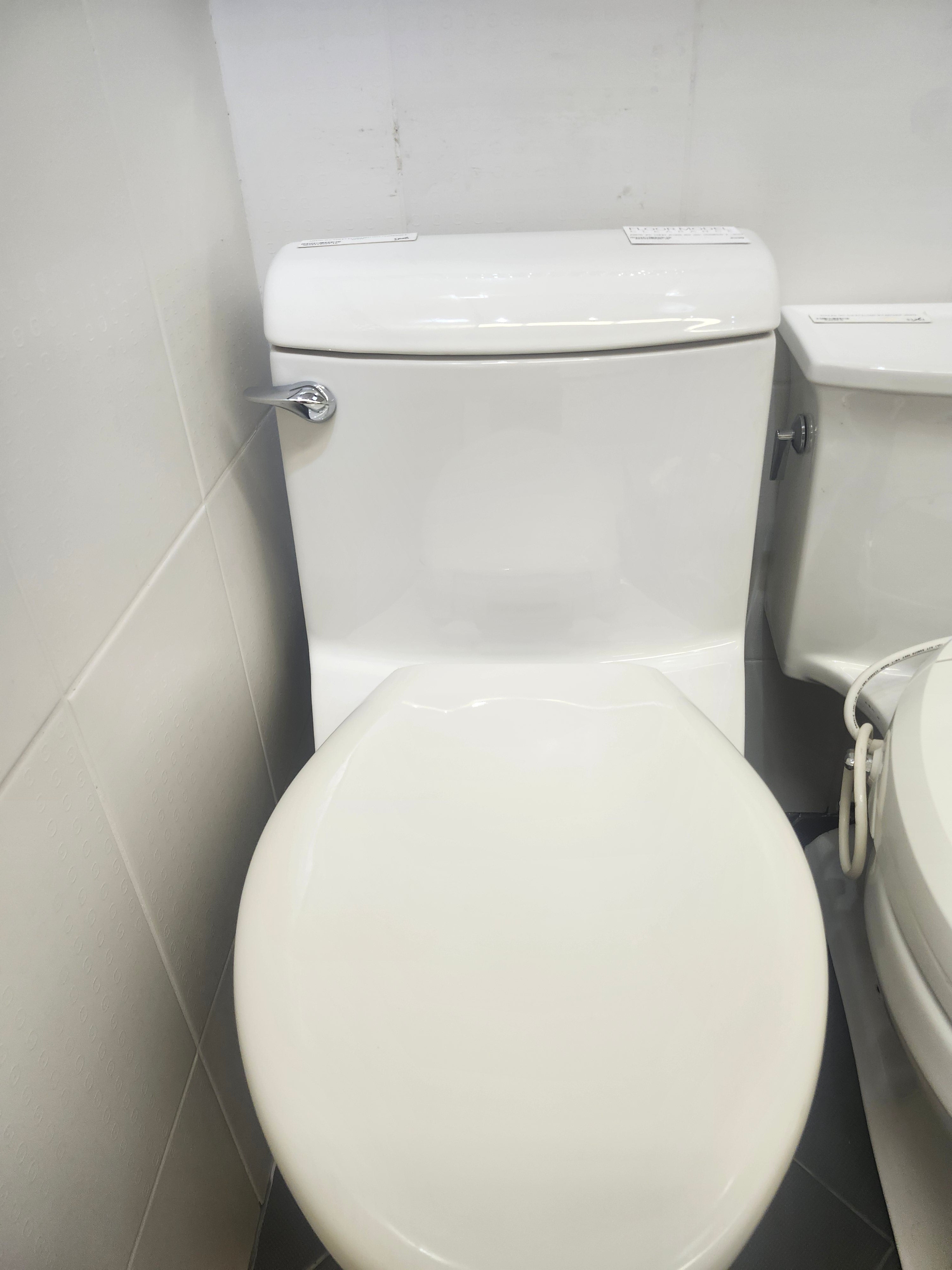 American Standard Champion 4 Elongated Toilet (as is)