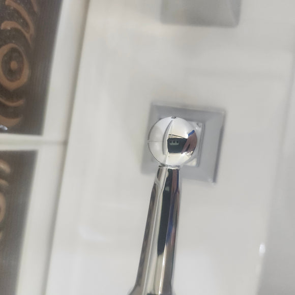 8CC 3 Hole Classic Bathroom Vanity Faucet Floormodel Clearance As Is