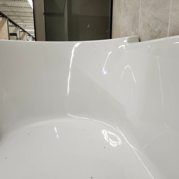 Duravit Sharck Drop In 74 3/4 x 35 1/4 Air Jet Freestanding Bathtub Floormodel Clearance As is M8