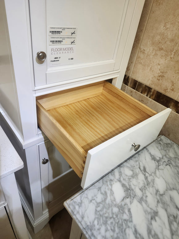 23" Fairmont Framingham Linen White (as is)