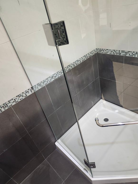 D&M Neo Angle Shower Door and Shower Base Combo (as is) k2