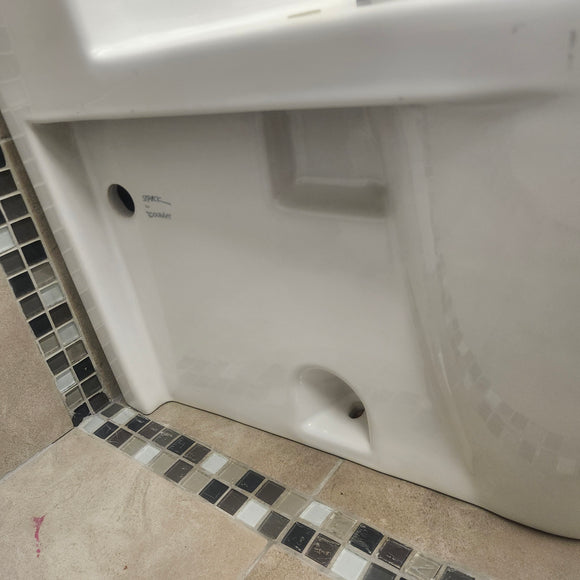 Duravit Starck One Piece Toilet No Seat Floormodel Clearance (I16)