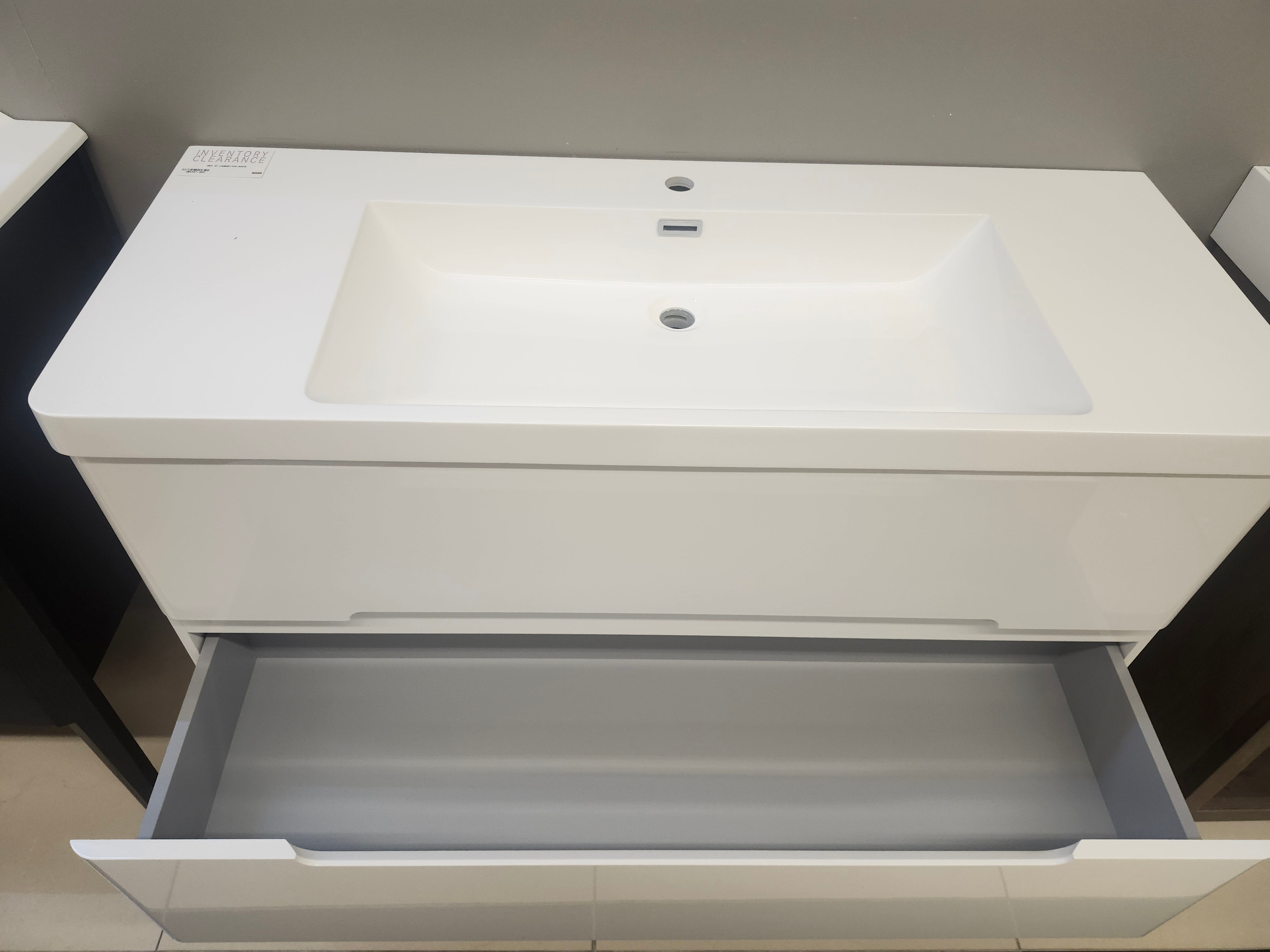 47" Geo Glossy White  Wall Vanity with Countertop Combo (as is)