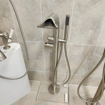 Victoria & Albert Floormount Roman Deck Faucet TU15 Floormodel Clearance M8