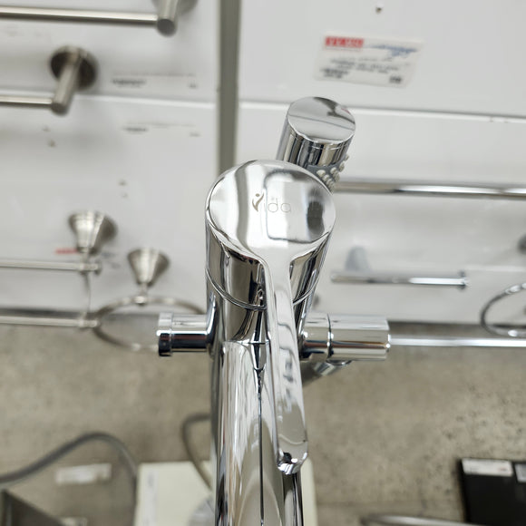 Vida V-Style Floormount Tub Filler with Hand Held Shower Head and Round Handle Floormodel Clearance as Is