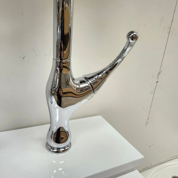 Vida Kitchen Gneck Faucet with Extending Faucet Head Chrome Floormodel Clearance As Is