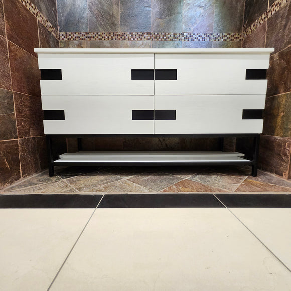 Vida Turin 61 Bathroom Vanity and Countertop Combo Black/White Floormodel Clearance H5