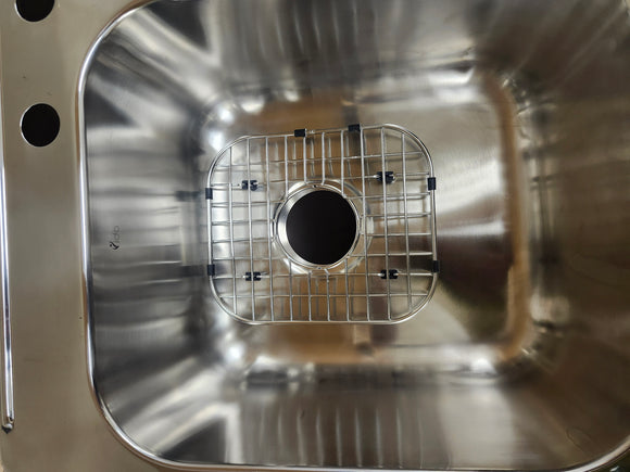 Vida Axes 31" x 20" Stainless Steel 3 Hole Overmount Kitchen Sink Floormodel Clearance